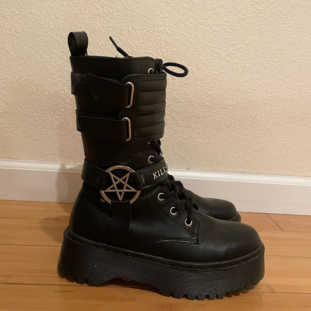 Killstar Corrosion Boots, size 7